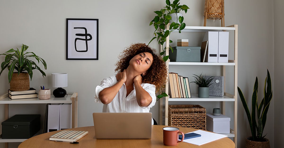 How To Track Your Pain (And Use A Pain Journal To Talk To Your Chiropractor)