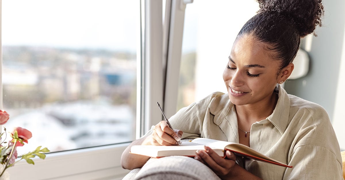 How To Track Your Pain (And Use A Pain Journal To Talk To Your Chiropractor)