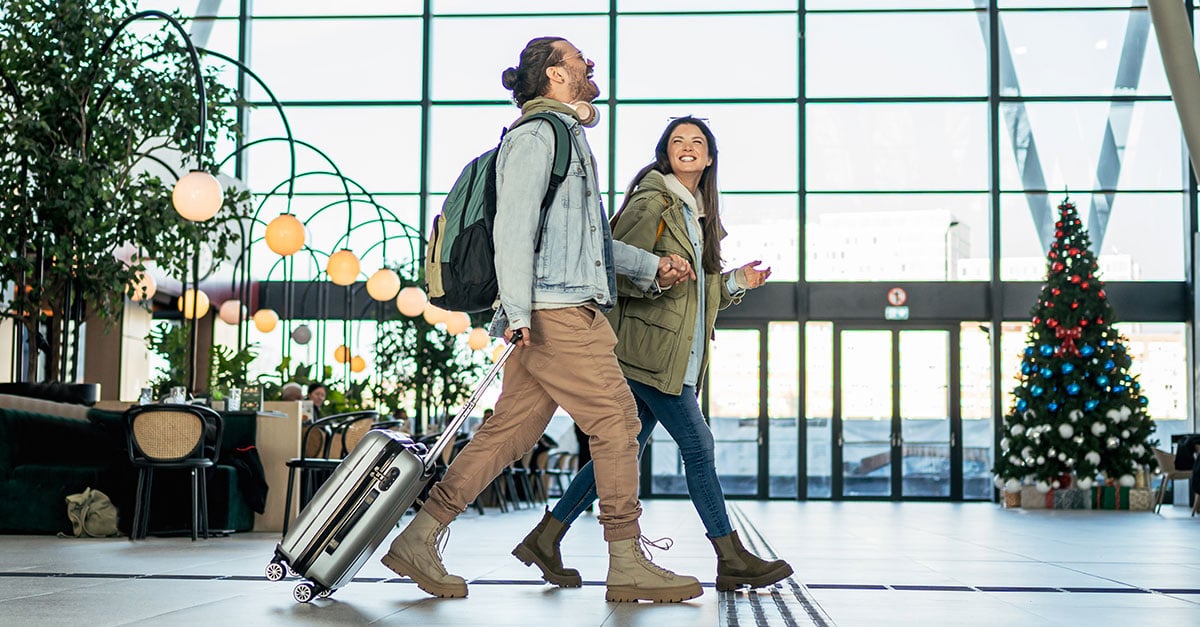 How To Avoid Back Pain While Traveling For The Holidays