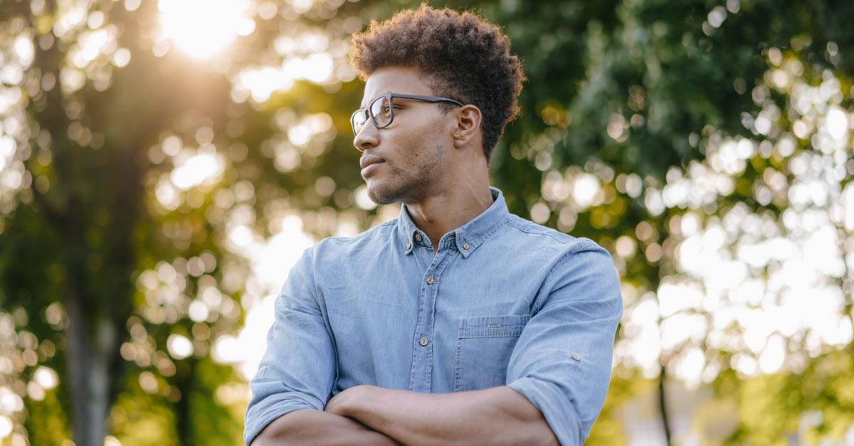 Living With Crohn’s Disease Symptoms Risks and Lifestyle Tips